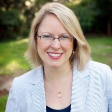 photo of Sarah Eyerly