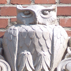 owl statue