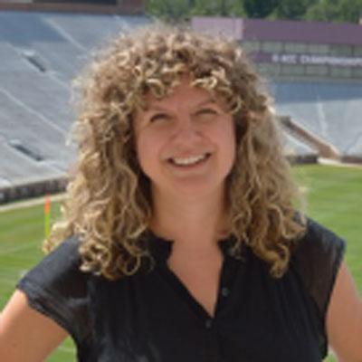 Sara Hart | Office of Faculty Development and Advancement